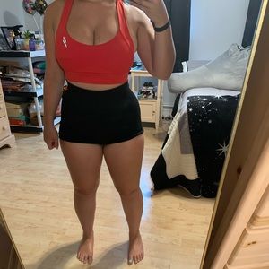 M DOYOUEVEN Red Sports Bra WITH cups
